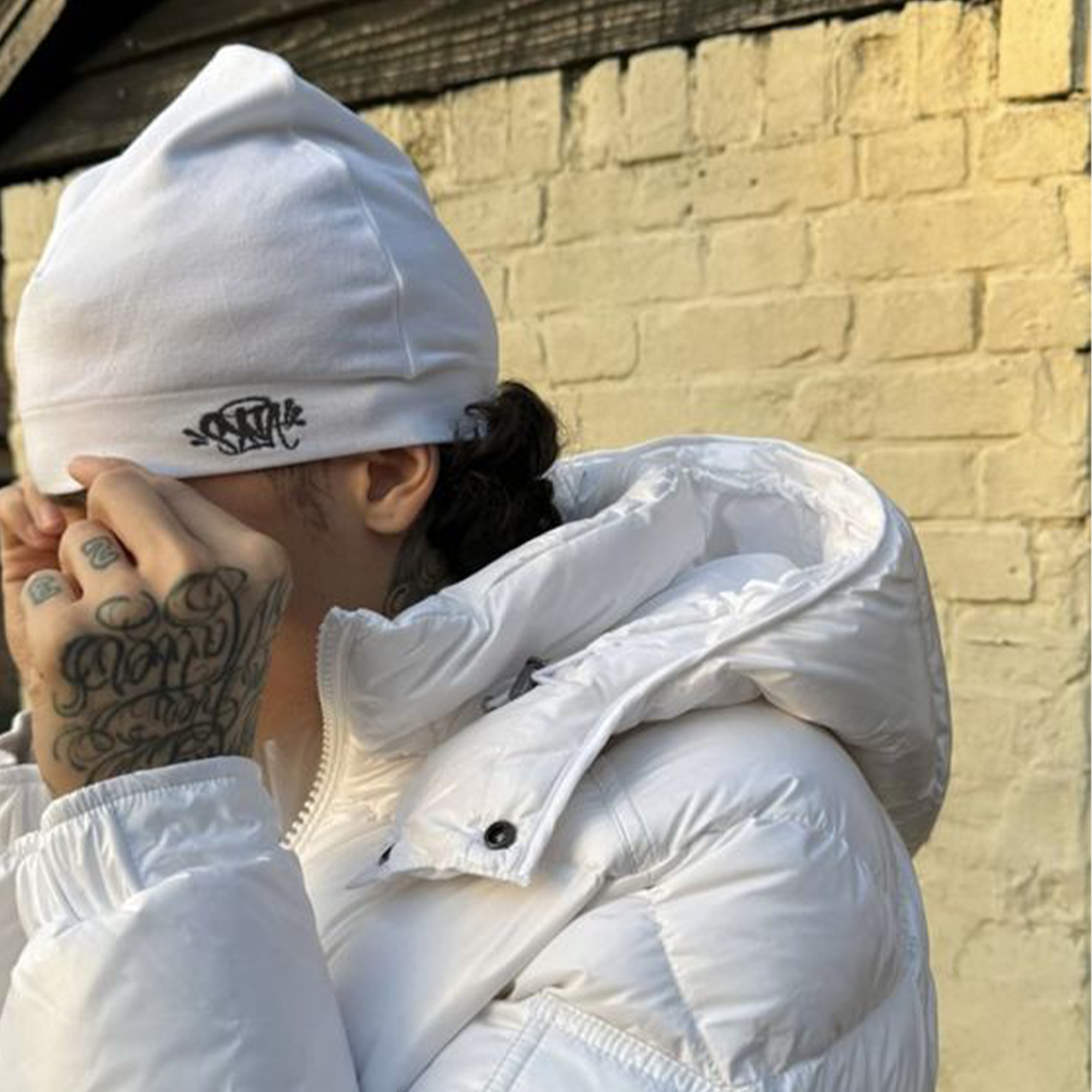 Syna Skull Cap White