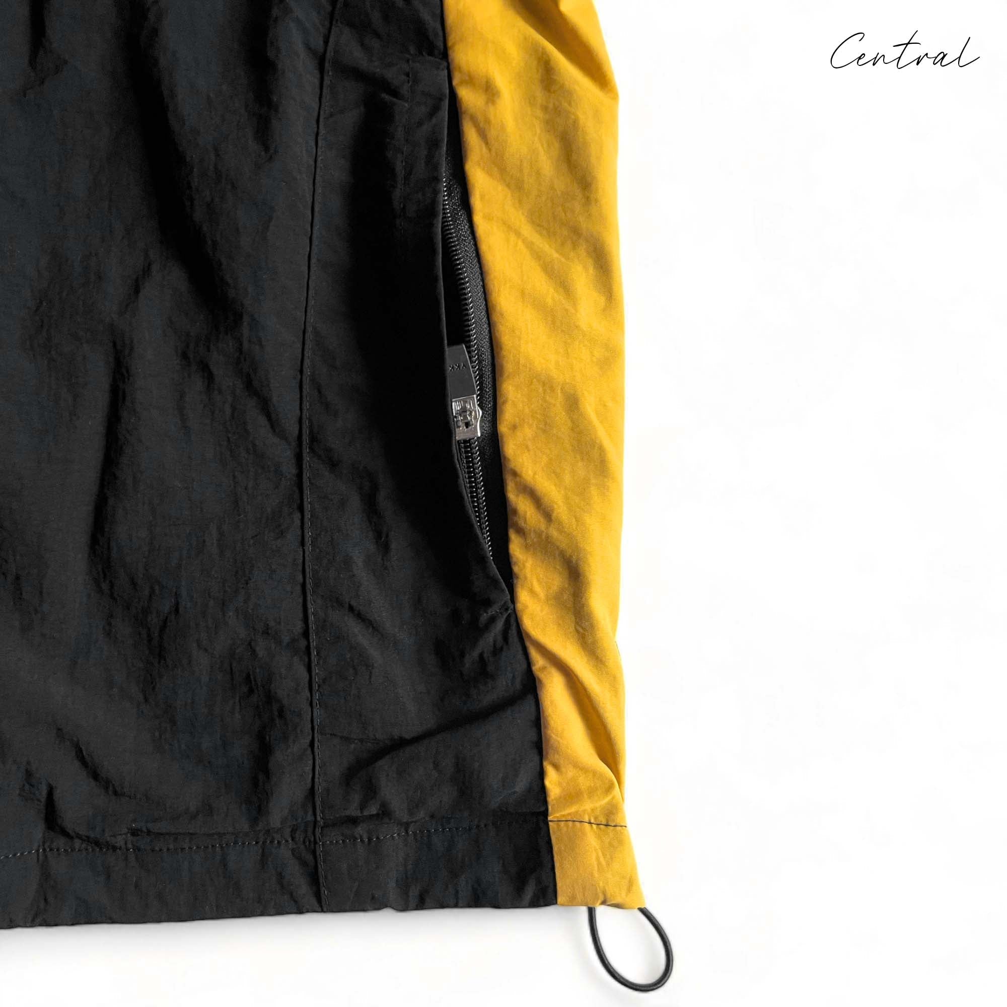Corteiz Spring Jacket black-yellow