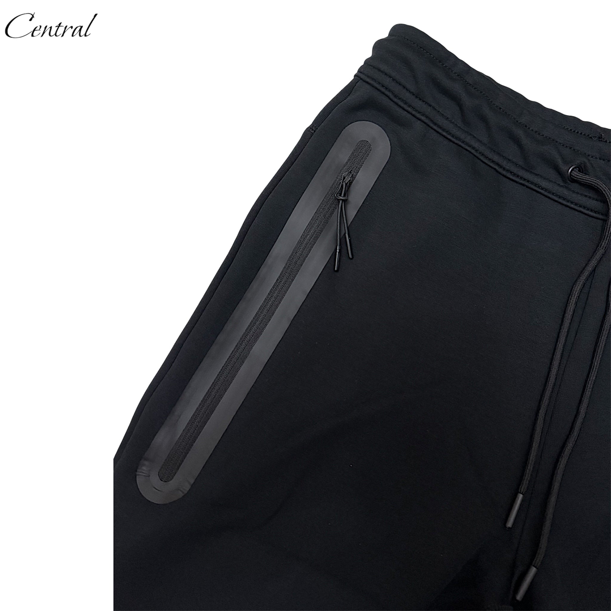 Nike Sportswear Tech Fleece “Black”