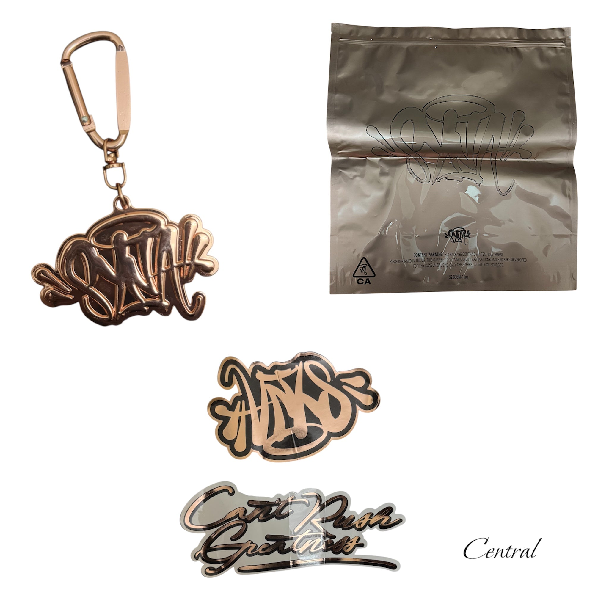 Black and rose gold Syna T-shirt and shorts set, featuring a comfortable fit and stylish design.