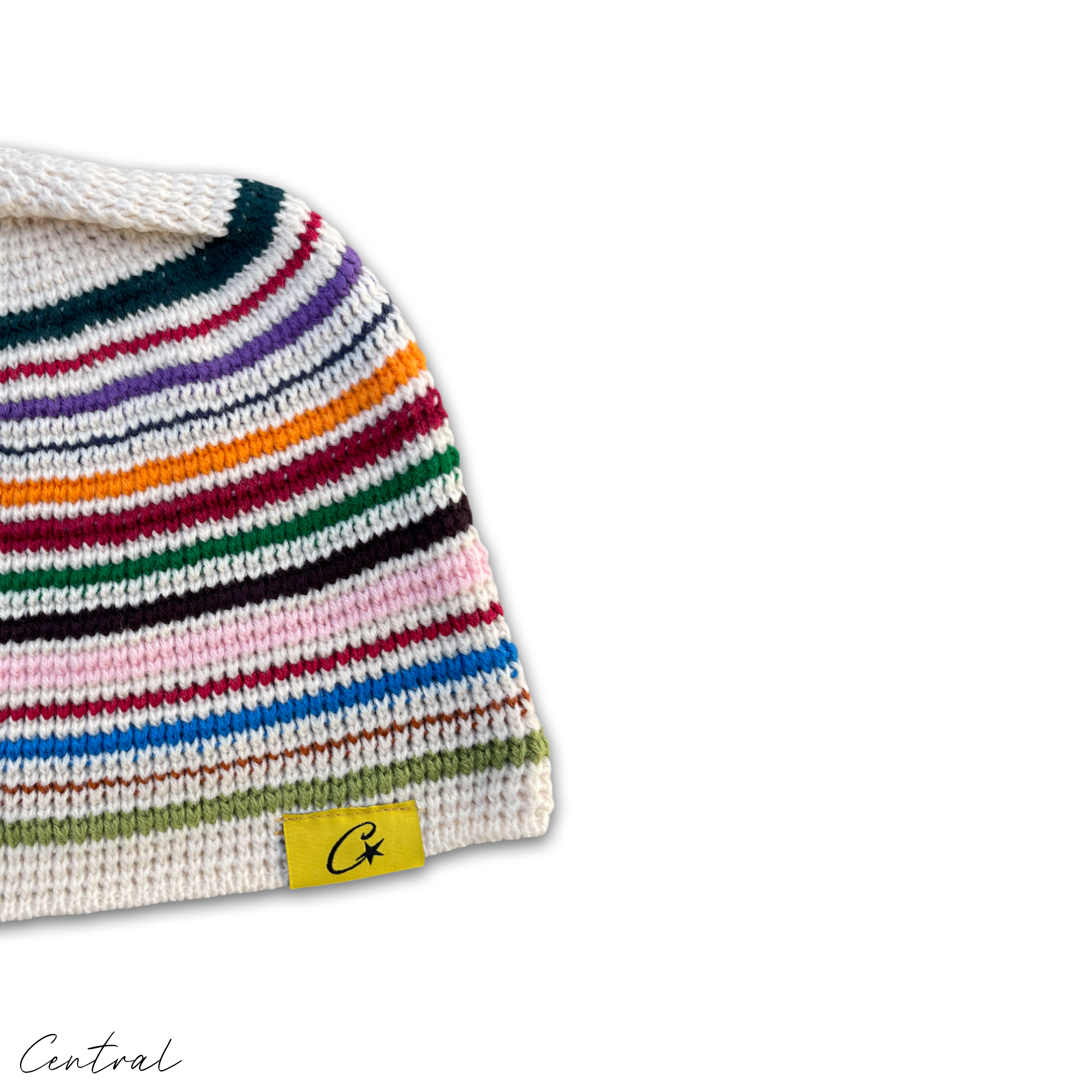 Central ae Corteiz crochet beanie in a cozy knit design, featuring a stylish texture and vibrant color.