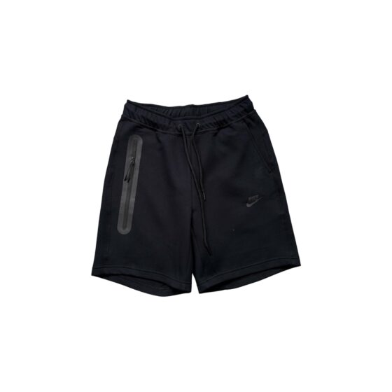Nike Sportswear Tech Fleece hoodie in black, featuring a sleek design and cozy fabric for casual wear.