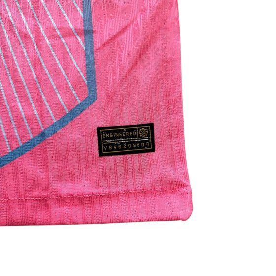 Barcelona 25/26 special edition pink kit, player version, featuring team logo and vibrant color design.