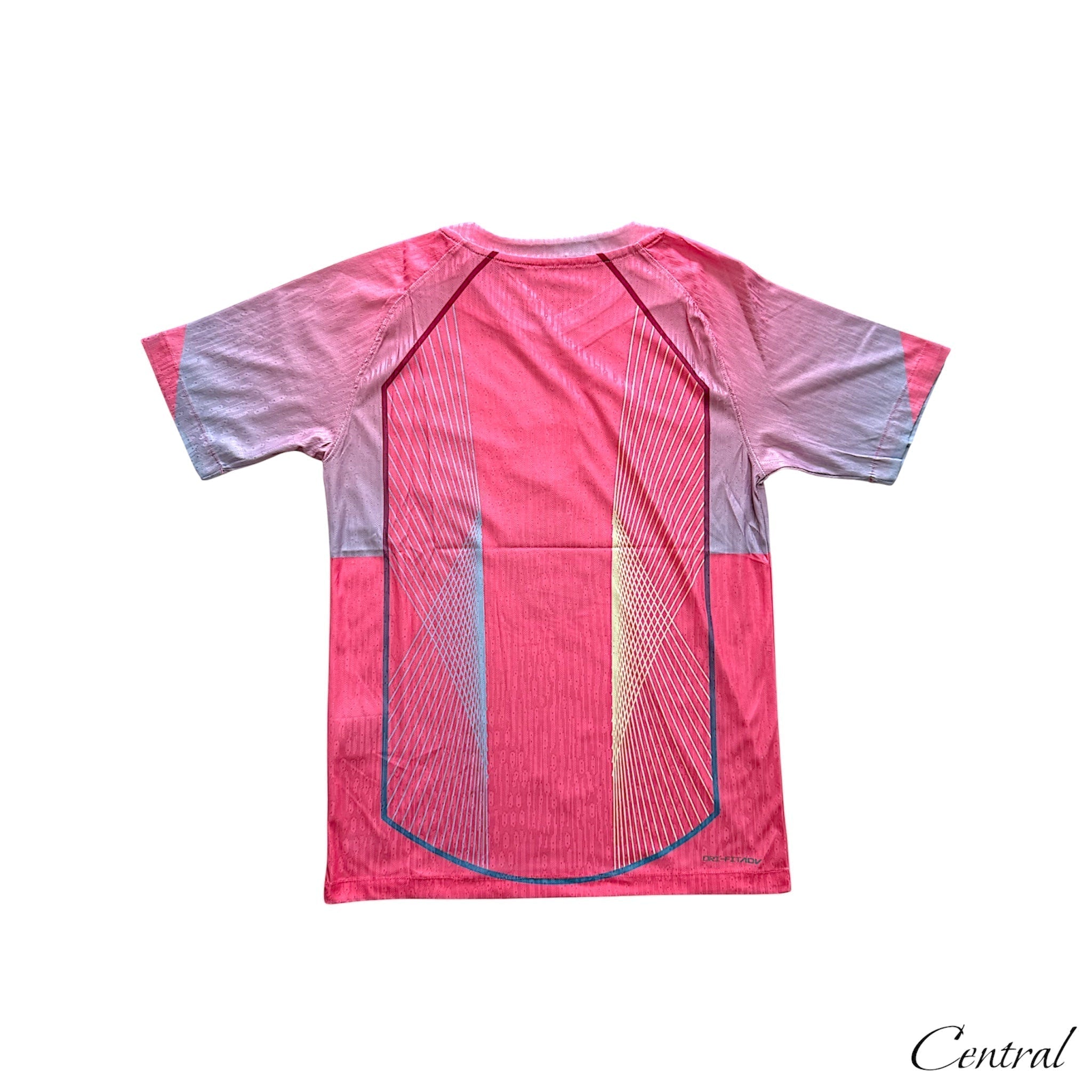 FC Barcelona 25/26 special edition pink player kit featuring team logo and vibrant design in high-quality fabric.