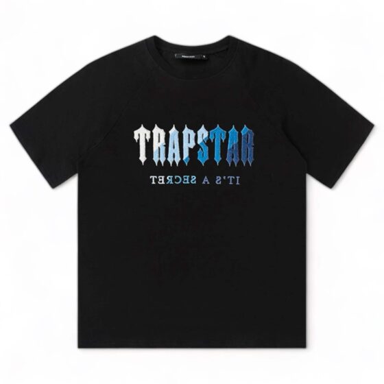 Black Ice Flavours TRAPSTAR chenille short set featuring a stylish t-shirt and shorts in a sleek design.