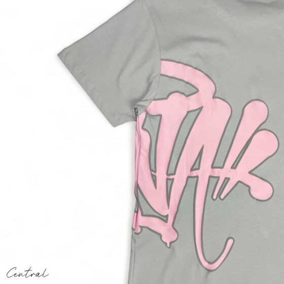 Gray and pink Syna World short set featuring a t-shirt and shorts, designed by Closed for comfortable casual wear.