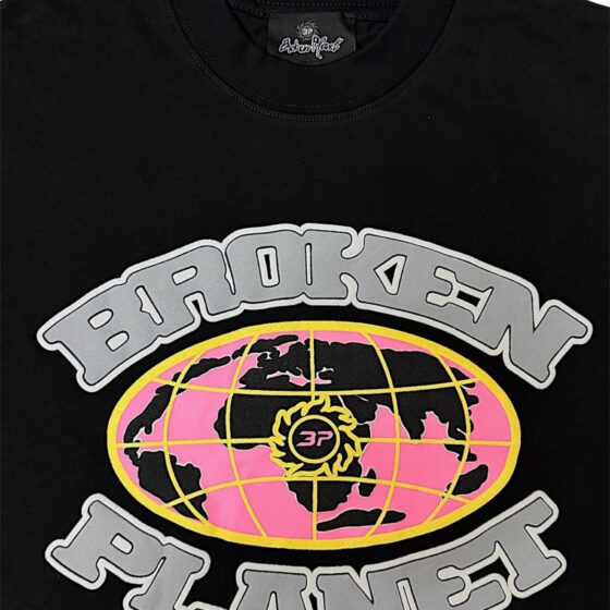 Broken Planet Gird T-Shirt in black featuring graphic design and short sleeves, perfect for casual wear.