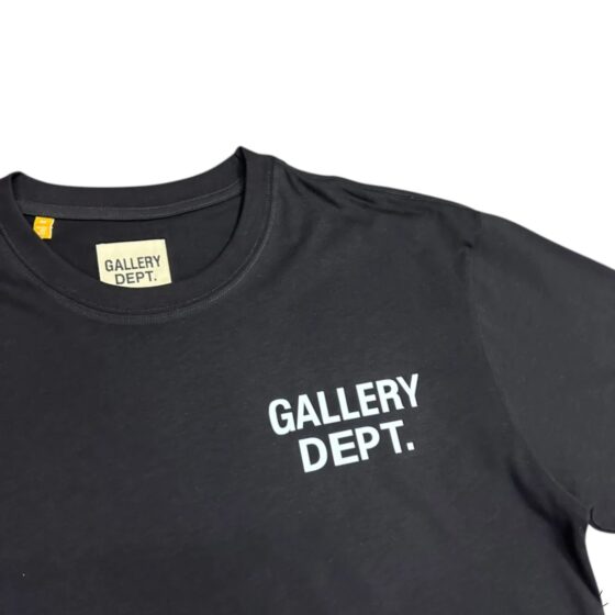 Gallery Dept. Souvenir Tshirt - Black