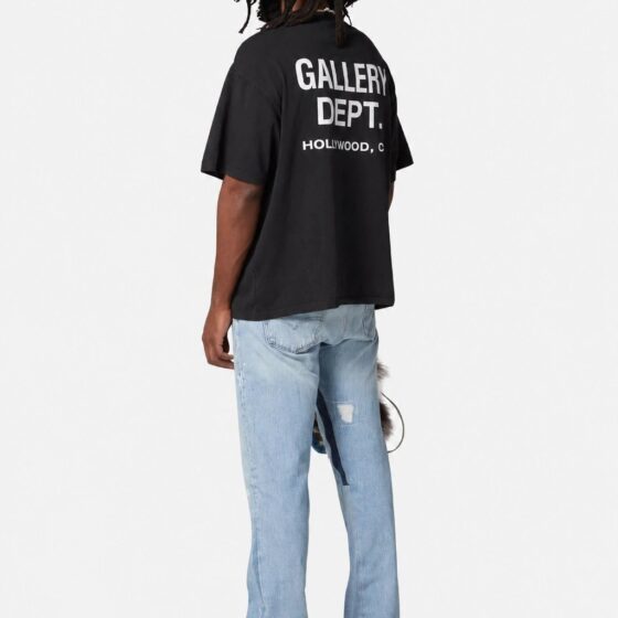 Gallery Dept. Souvenir Tshirt - Black