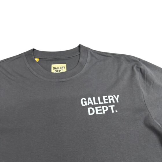 Gallery Dept. Souvenir Tshirt - Grey