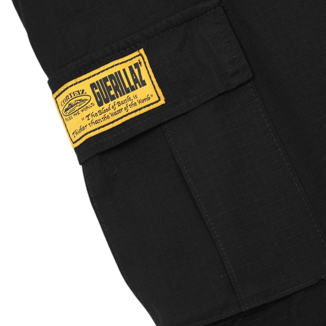 Corteiz Alcatraz Cargo Shorts - Black/Yellow