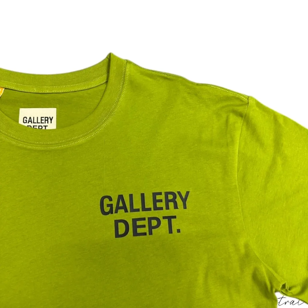 Gallery Dept. Souvenir Tshirt - Green