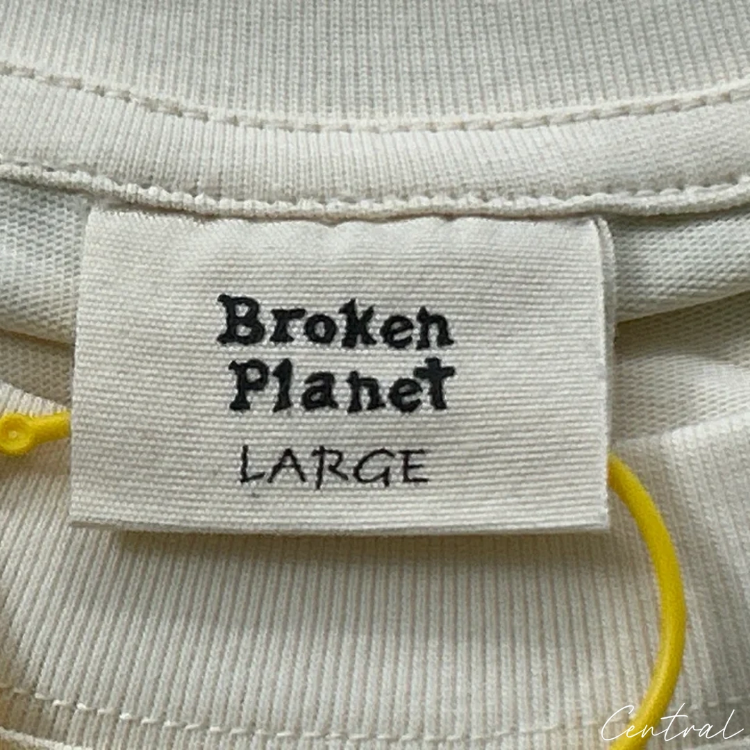 Broken Planet Star gazing T-Shirt - Cream