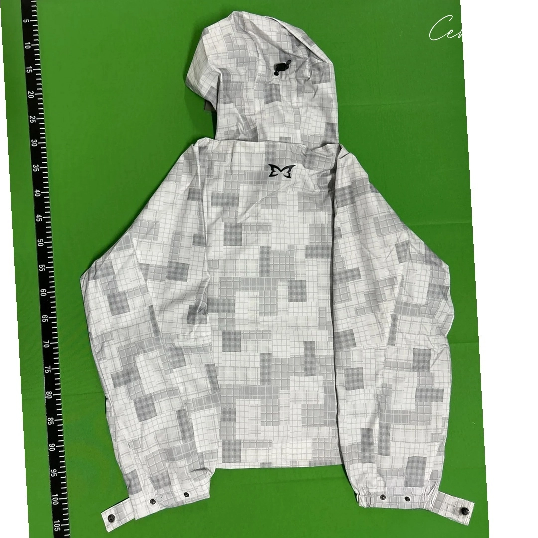 Mertra Hoodie - white