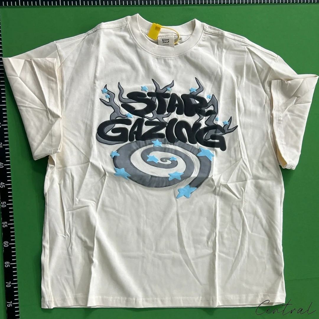Broken Planet Star gazing T-Shirt - Cream