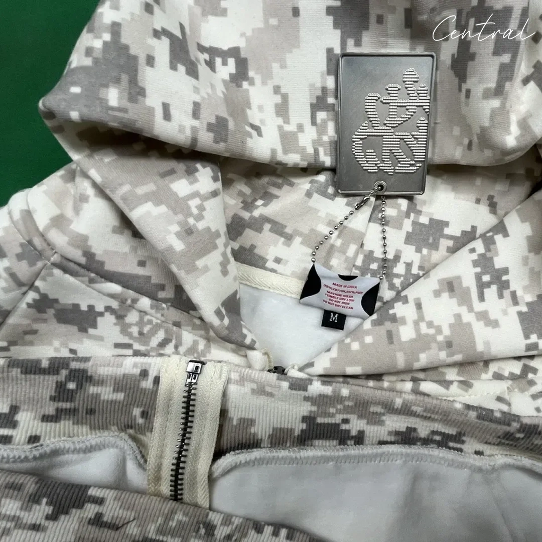 Mertra Hoodie - Camo