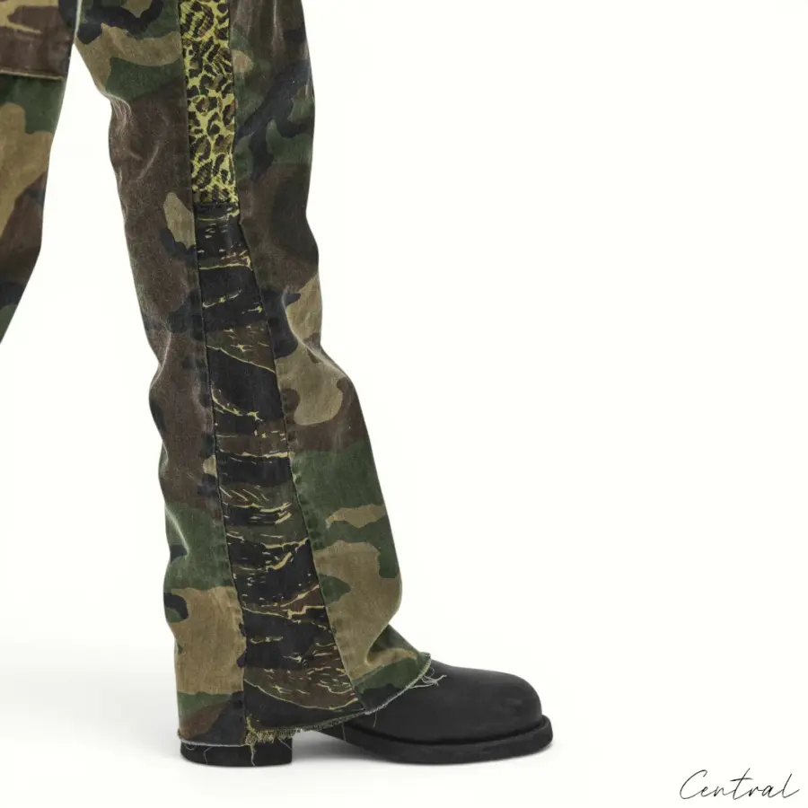 Gallery Dept. LA Camo Flare Pants – Camo
