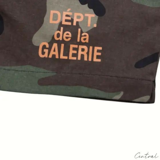 Gallery Dept. camouflage shorts