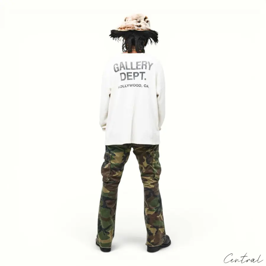 Gallery Dept. LA Camo Flare Pants – Camo