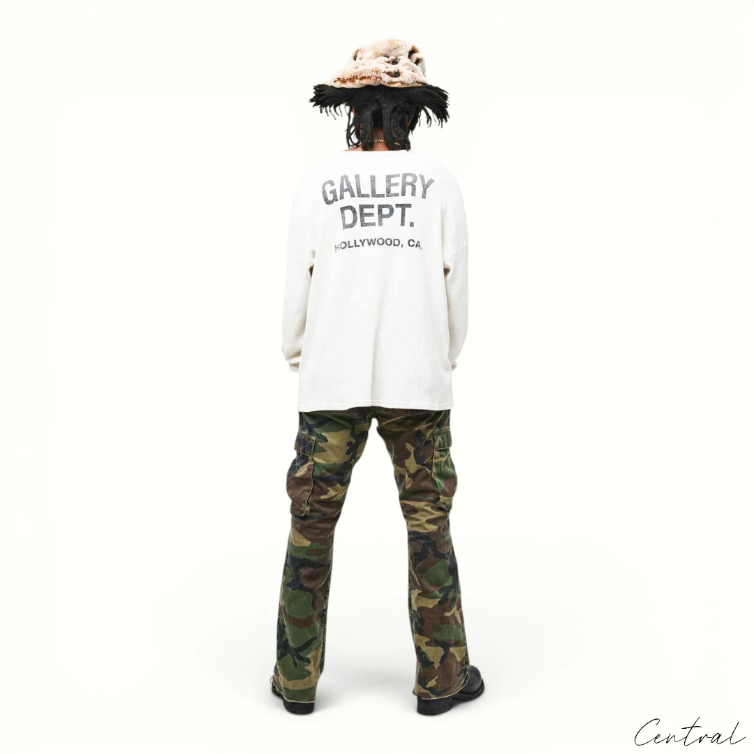 Gallery Dept. LA Camo Flare Pants – Camo