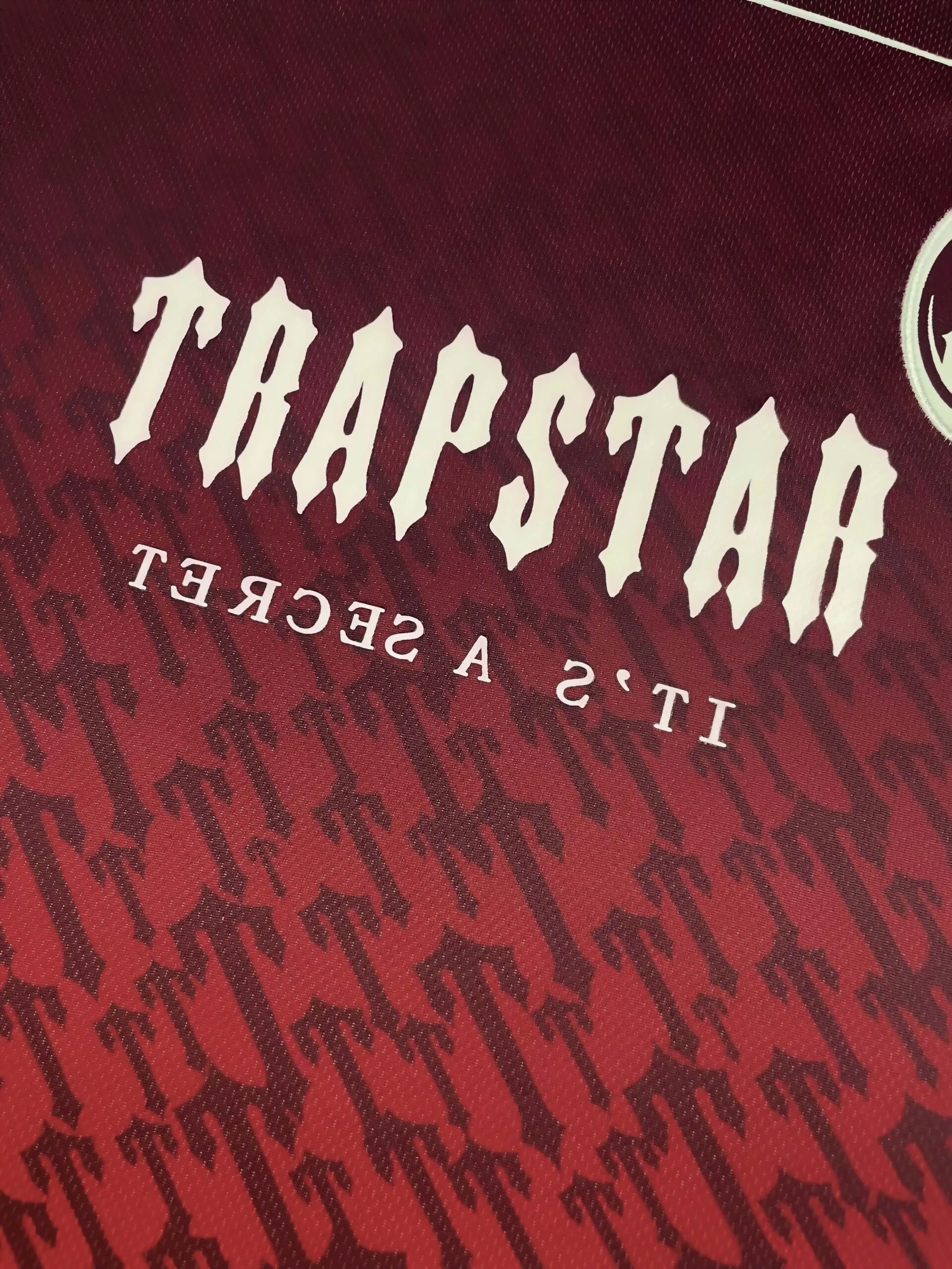 Trapstar Monogram Jersey 'Red Gradient'