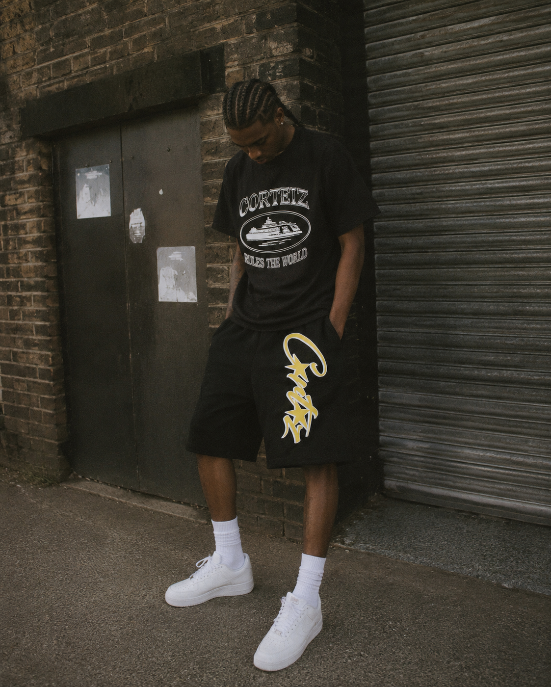 Corteiz Allstarz Shorts - Black/Yellow