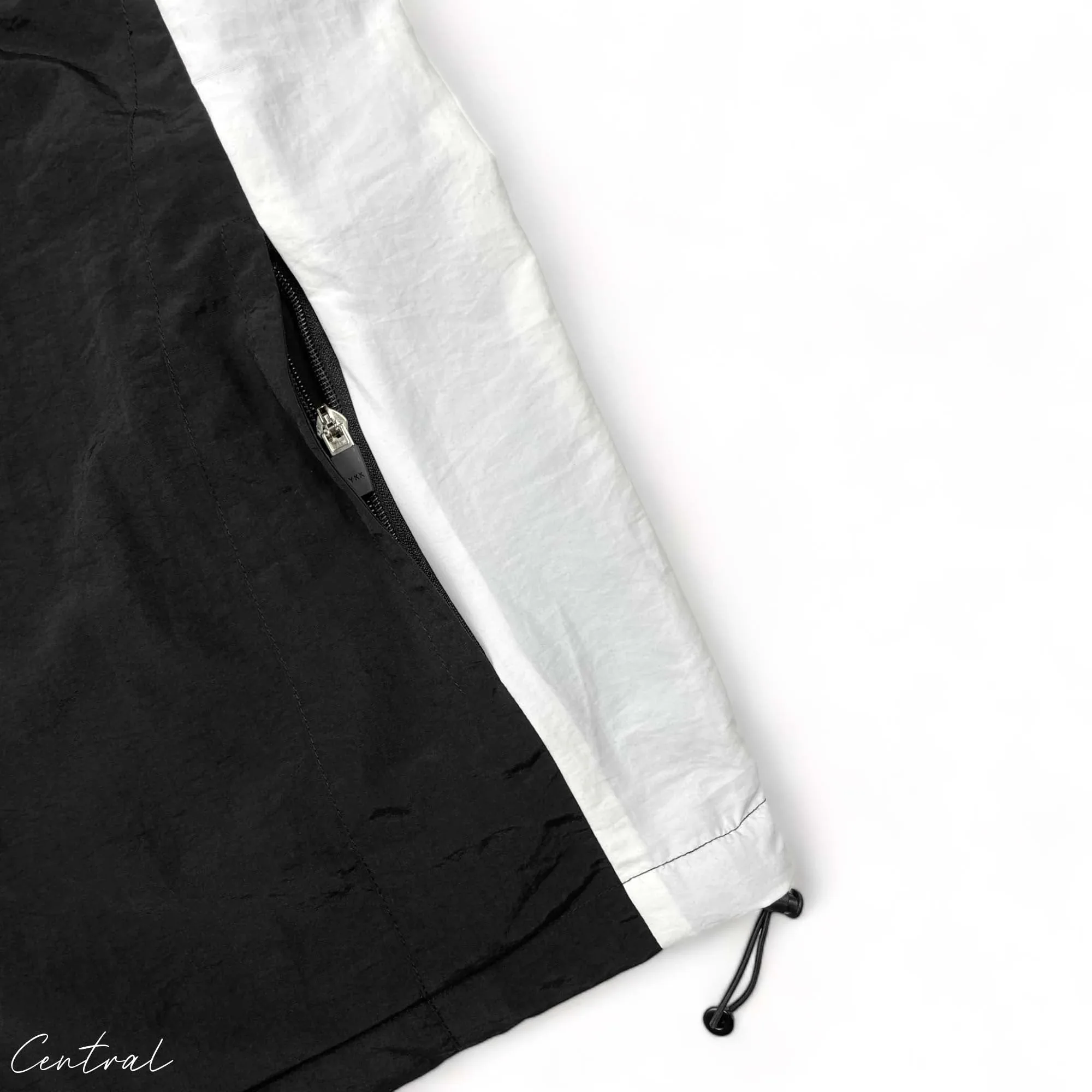 Corteiz Spring Jacket Black