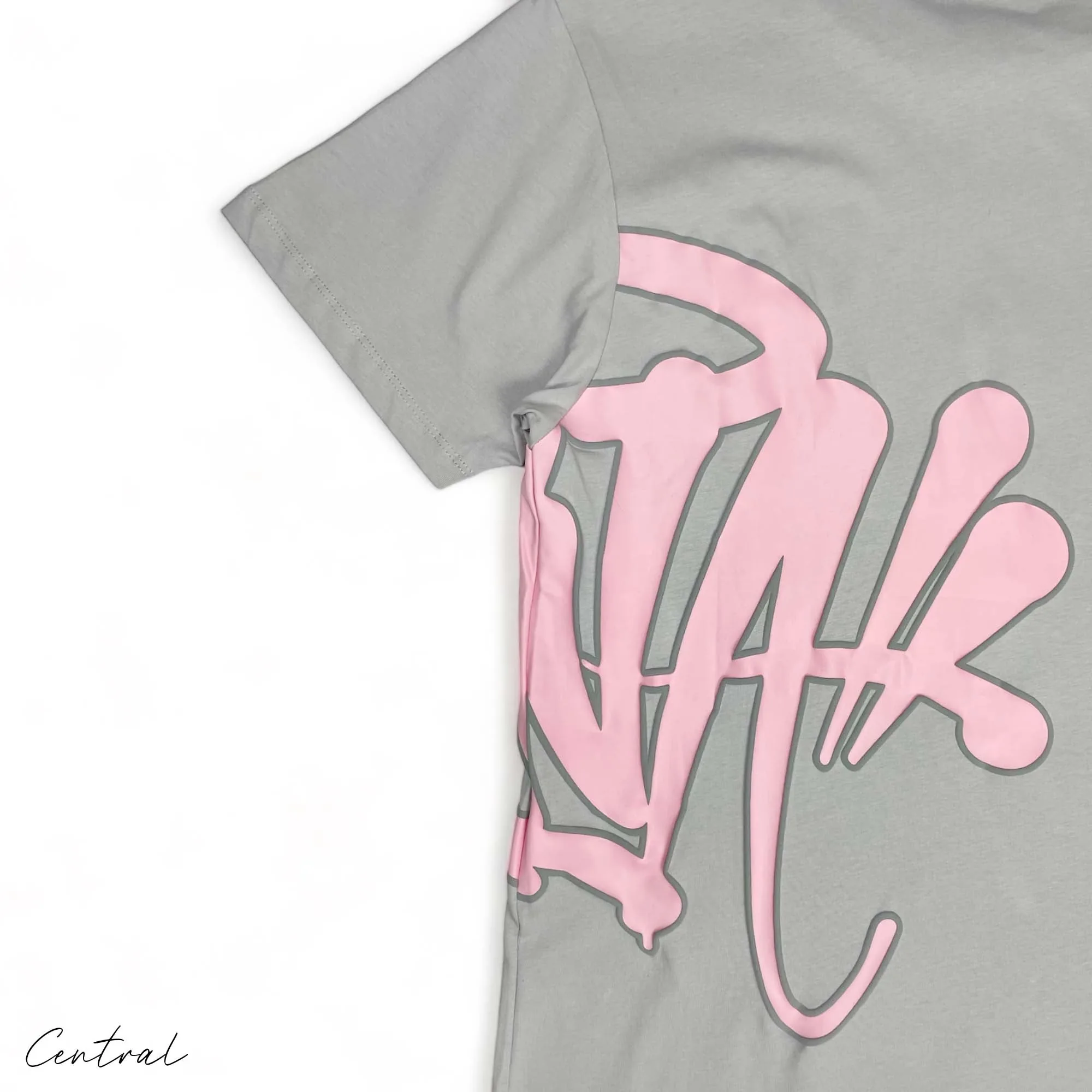Syna World Short Set Gray & Pink