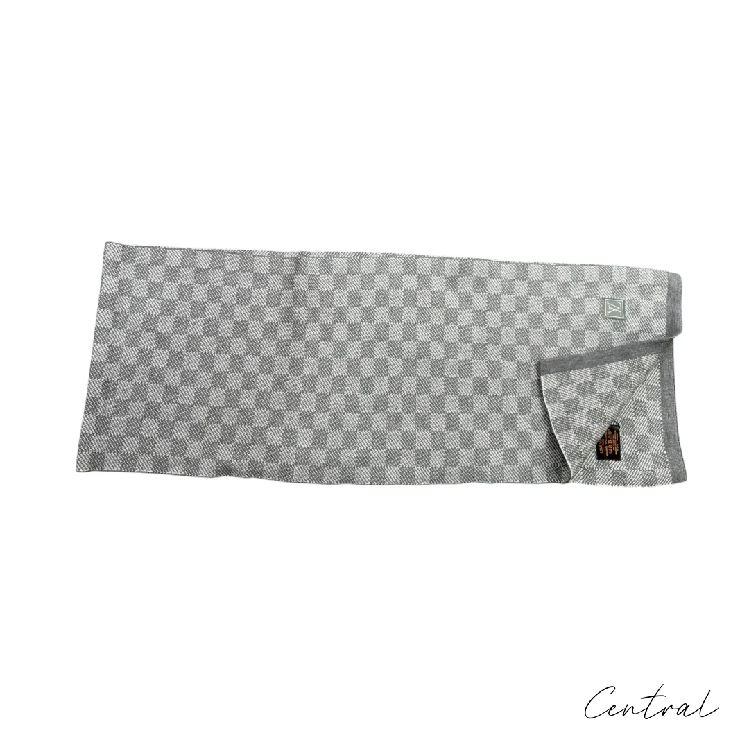 LV Damier Beanie & Scarf Set - Light Grey - Image 4