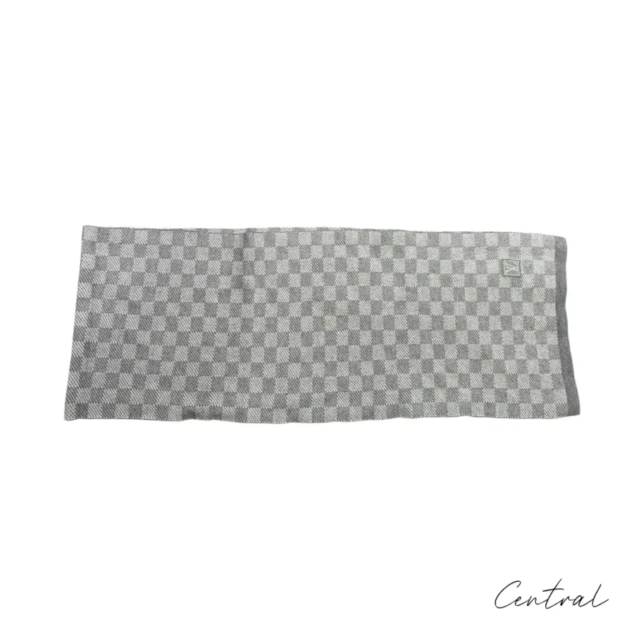 LV Damier Beanie & Scarf Set - Light Grey - Image 5