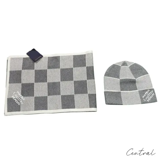 LV Checkerboard Beanie & Scarf Set - Grey - Image 6