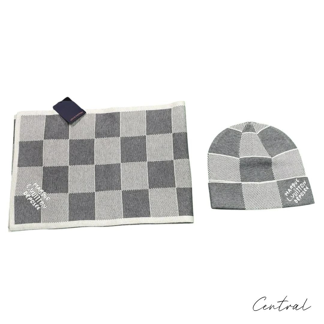 LV Checkerboard Beanie & Scarf Set - Grey - Image 6