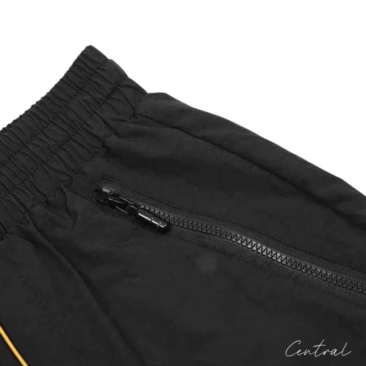 Rhude Oversized Logo Zip-Pocket Shorts - Black / Black Logo