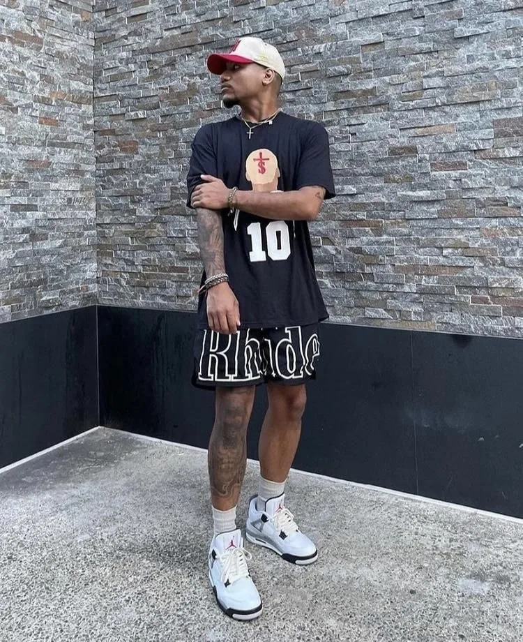 Rhude Oversized Logo Zip-Pocket Shorts - Black / Black Logo