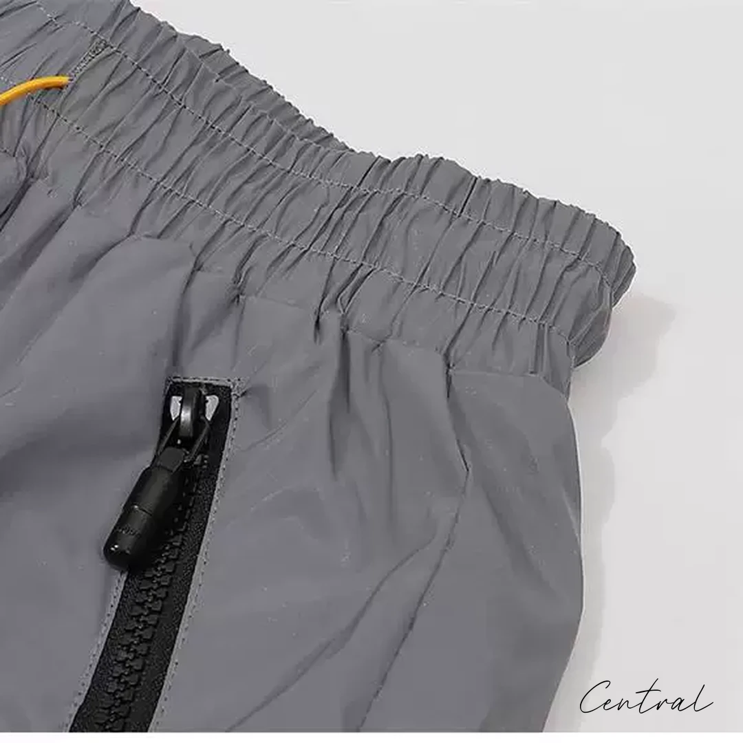 Rhude Oversized Logo Zip-Pocket Shorts - Reflective Grey