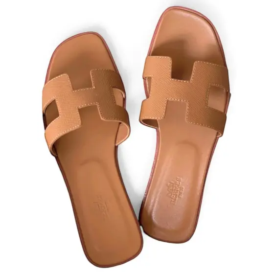 Hermès Oran Sandal - Palm print golden brown