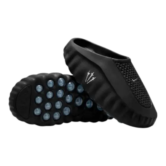 Nike Mind 001 Pregame Mules - Black blue background