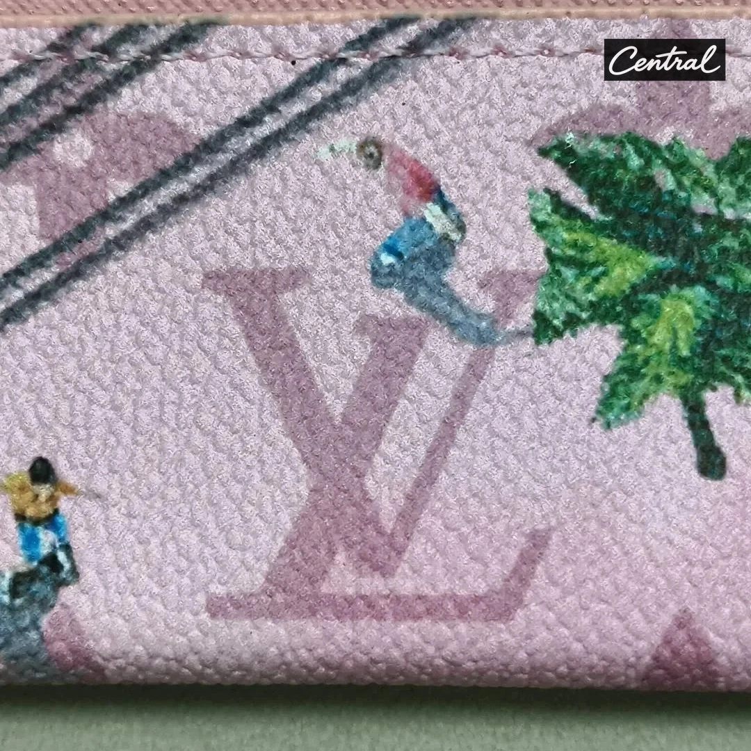 Louis Vuitton Skateboard Double Card Holder Pink