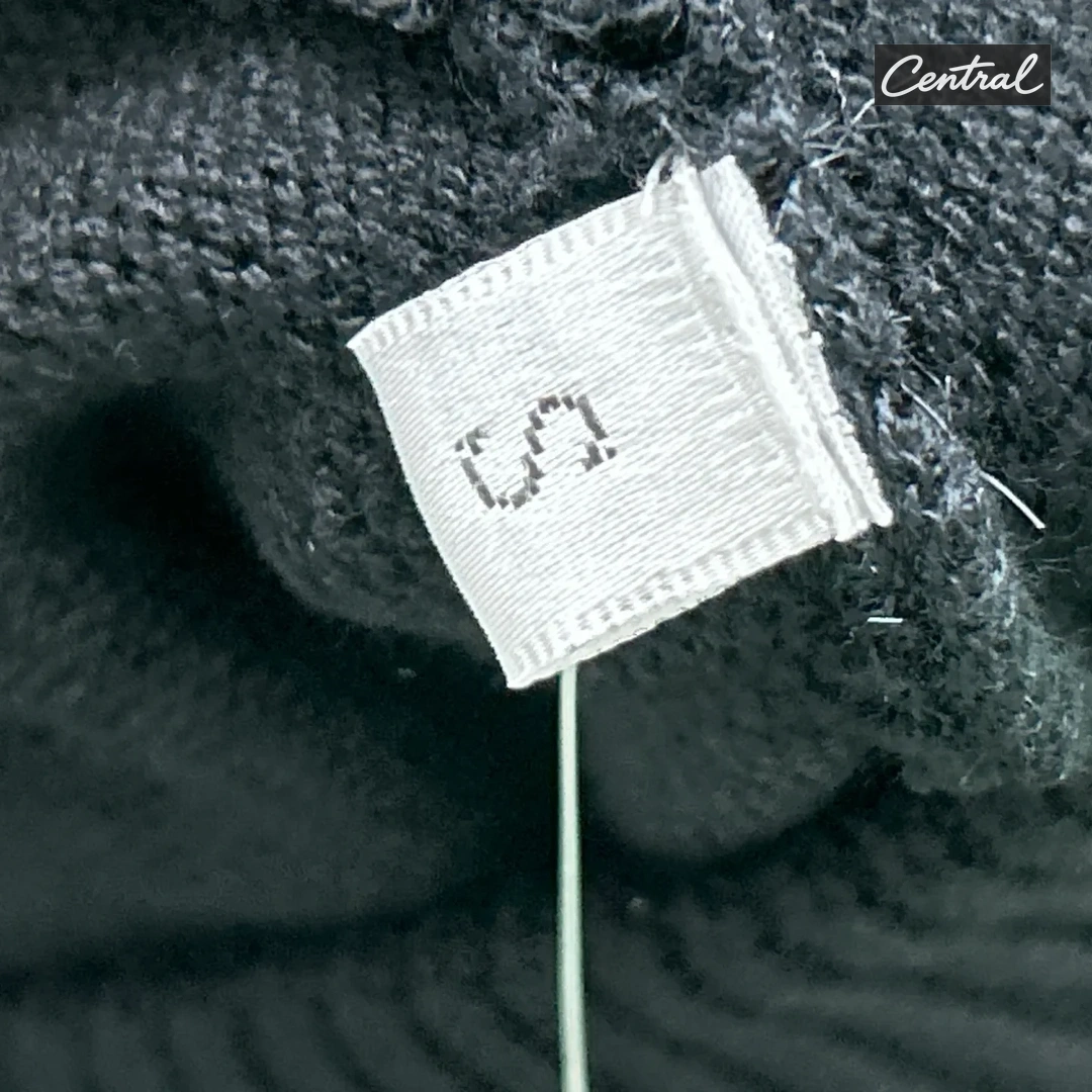 Ami Sweater - Black