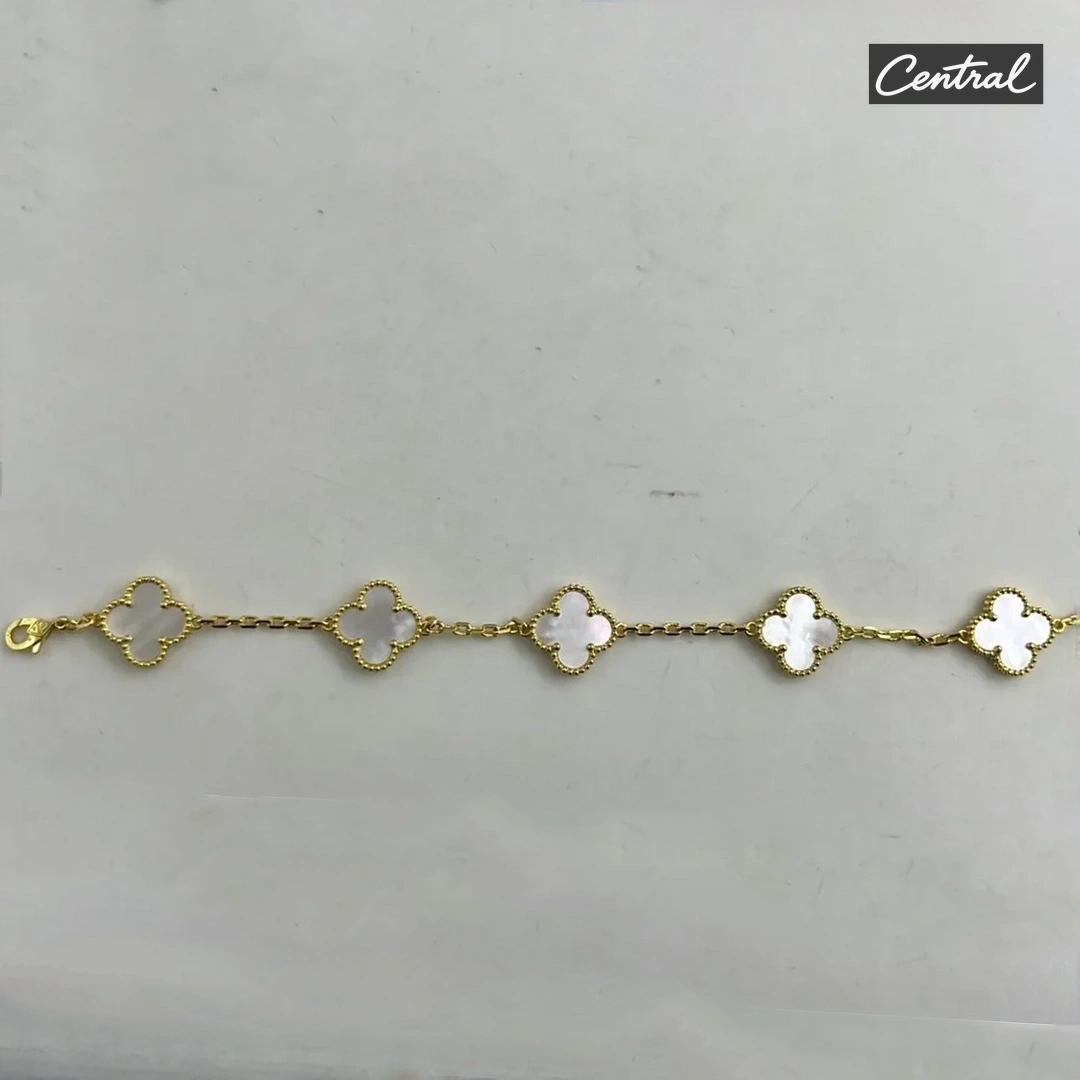 Van cleef Bracelet - Golden white