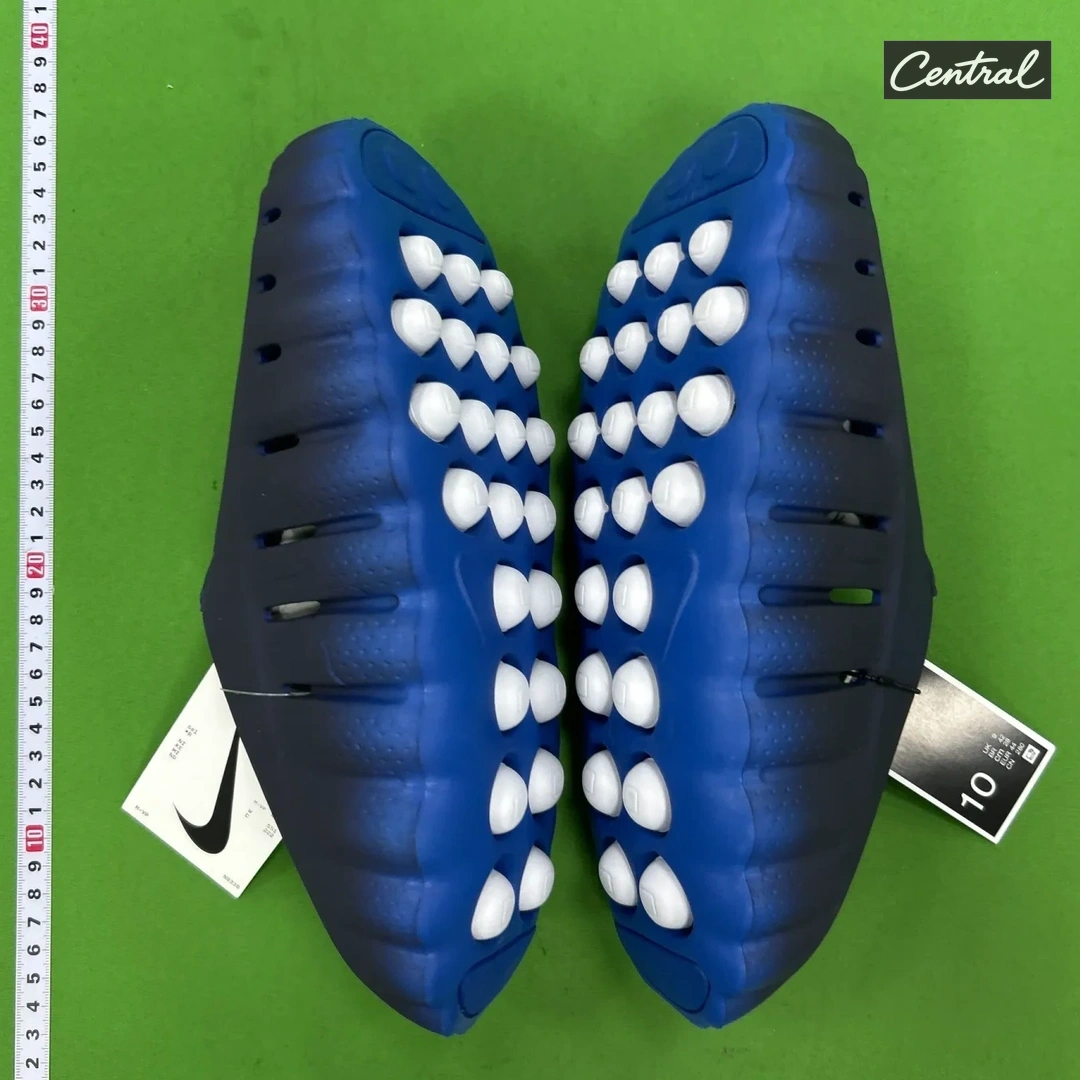 Nike Mind 001 Pregame Mules - Black and blue
