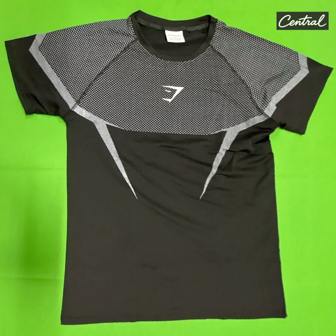 Gymshark T-Shirt - black white label