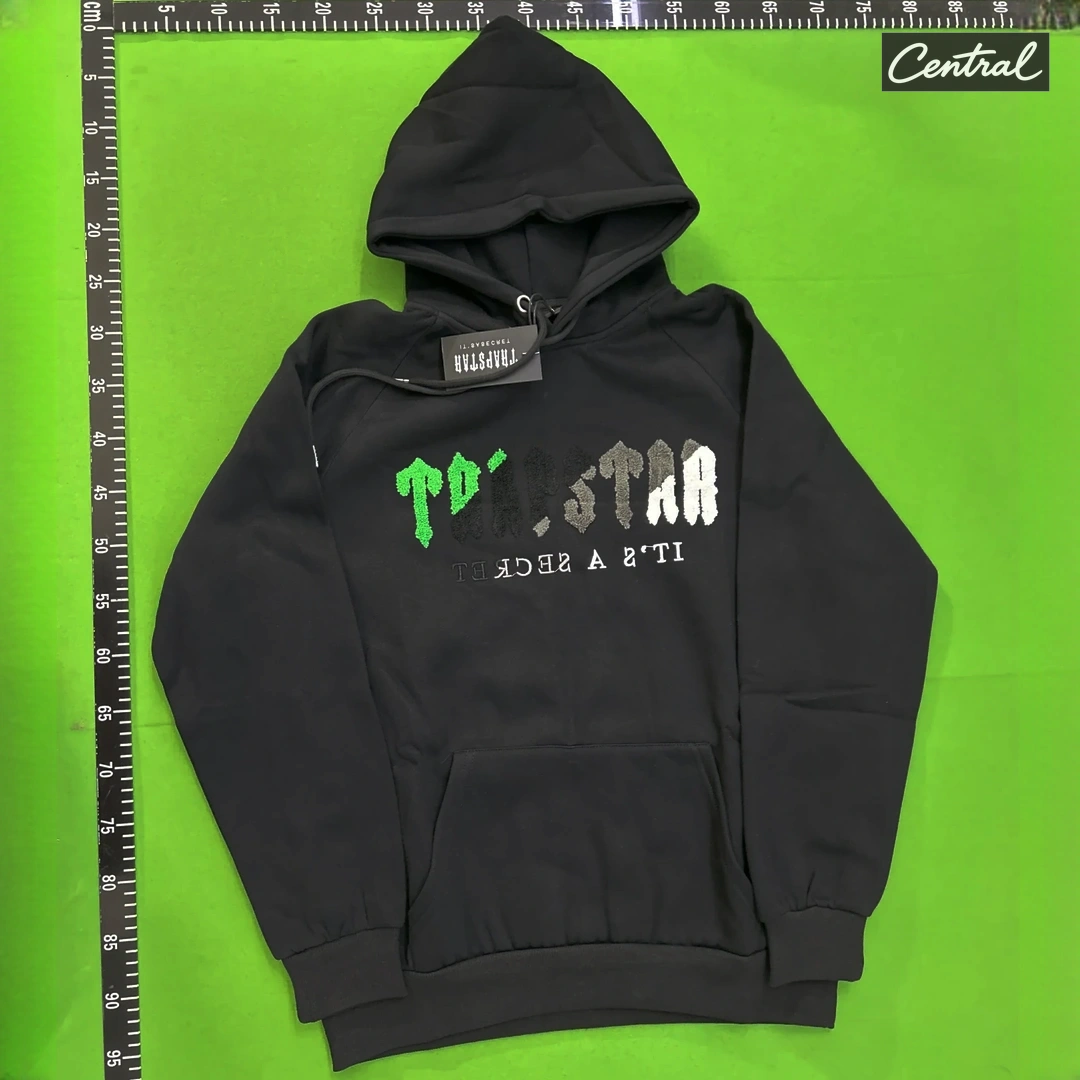Trapstar Tracksuit - green letters Black