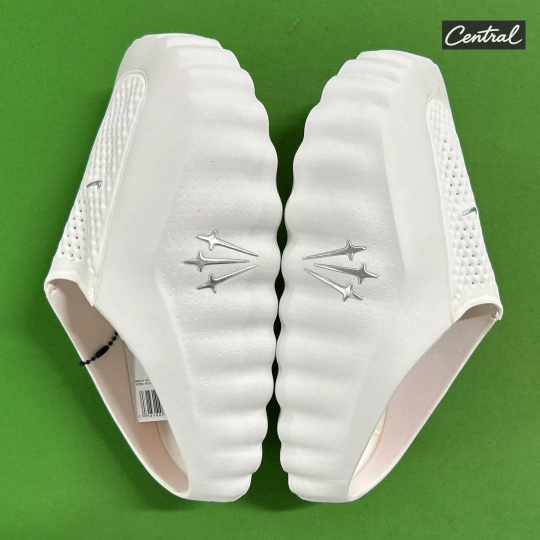Nike Mind 001 Pregame Mules - White orange bottom