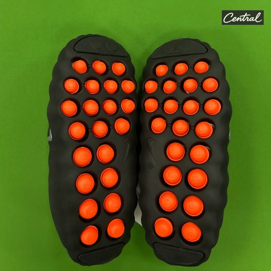 Nike Mind 001 Pregame Mules - Black